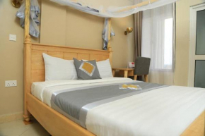 Jade Hotel
